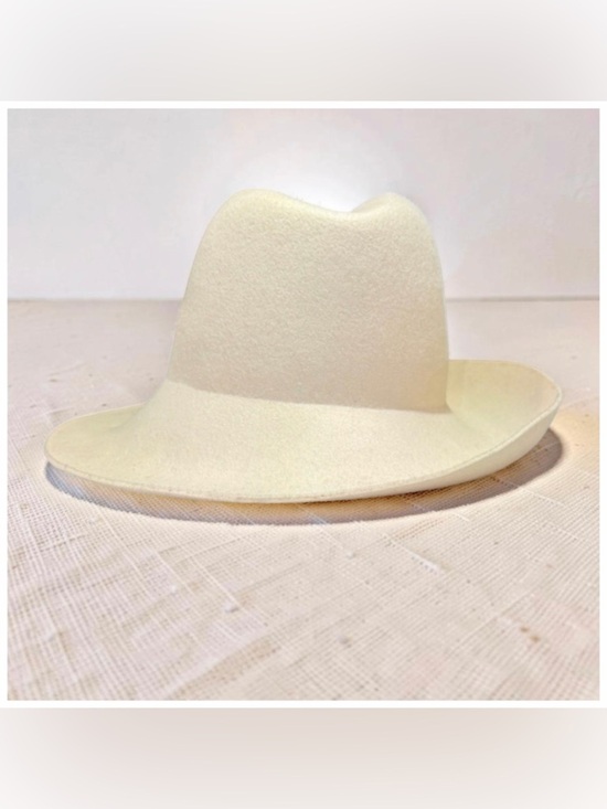 Vintage Madcaps Paris Ivory Wool Felt Fedora | Wide Brim | Western Style Hat main image 4